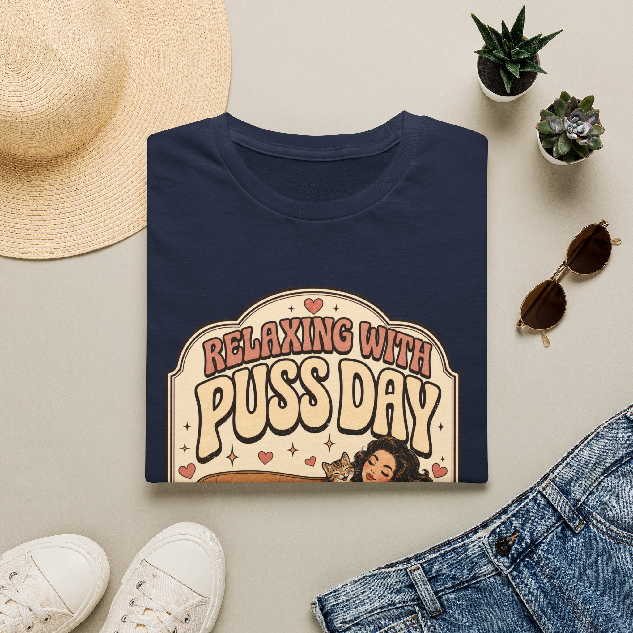 Relaxing With Puss Day T-Shirt Vintage Design