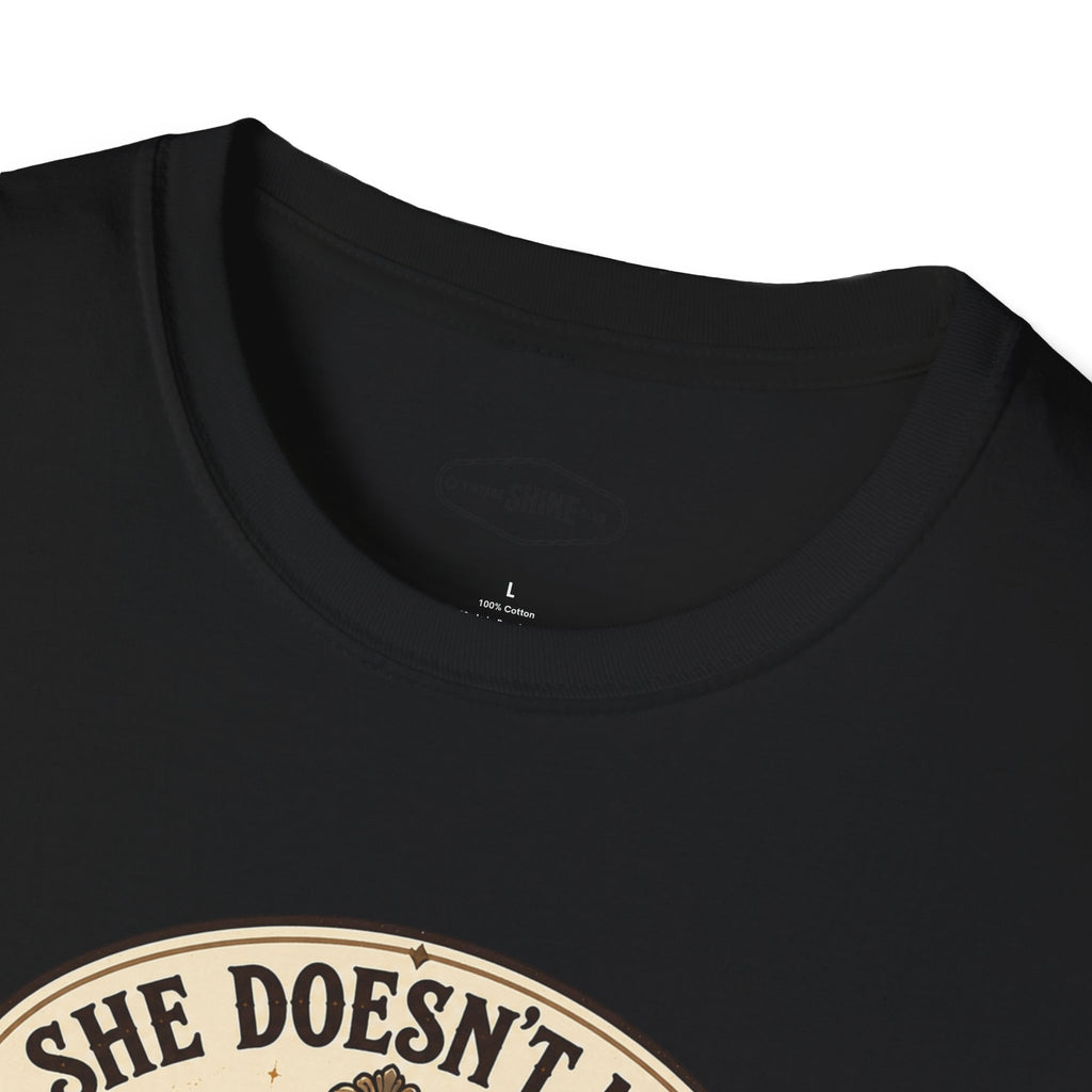 She Doesn't Need Armor, She Has Wings T-Shirt Vintage Design