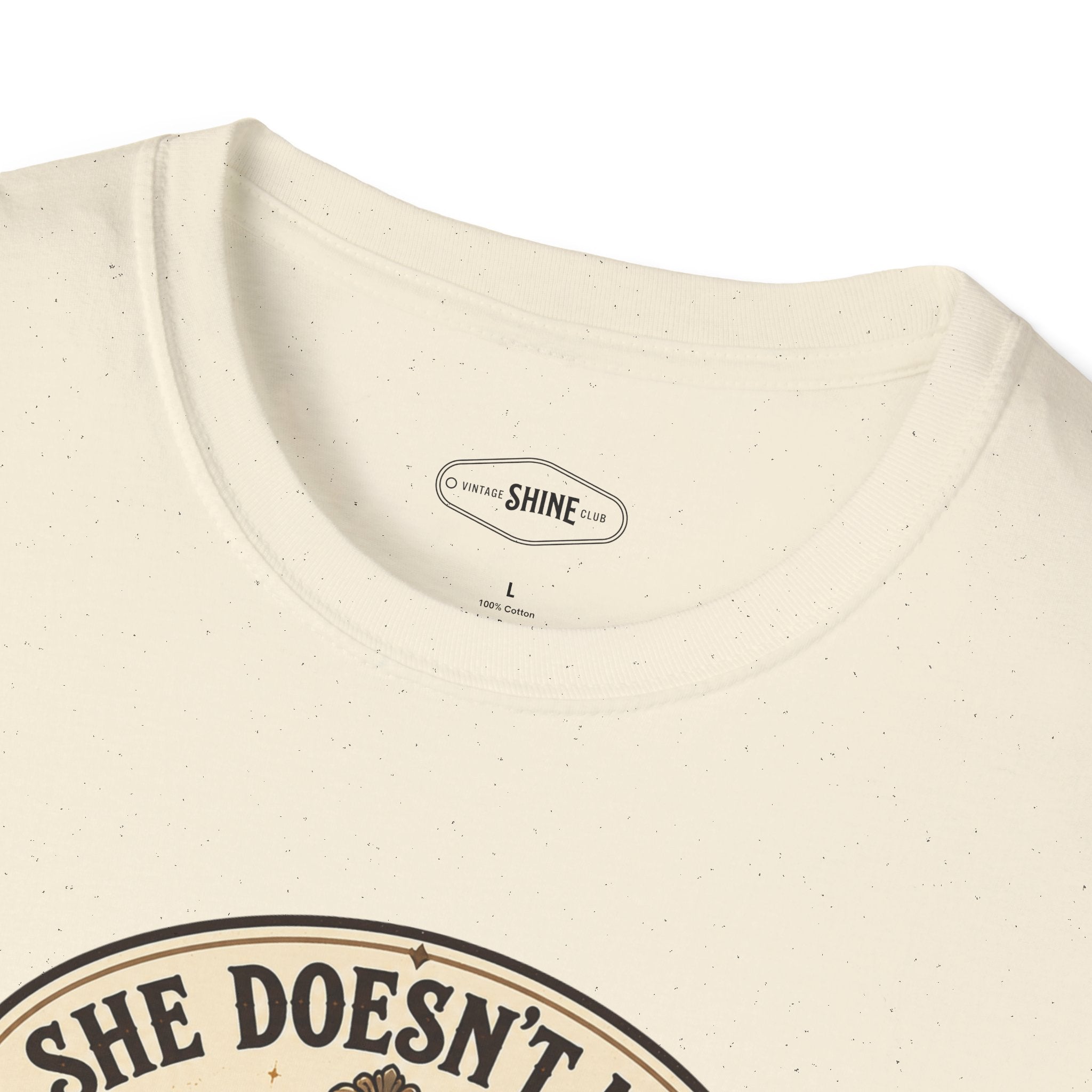 She Doesn't Need Armor, She Has Wings T-Shirt Vintage Design