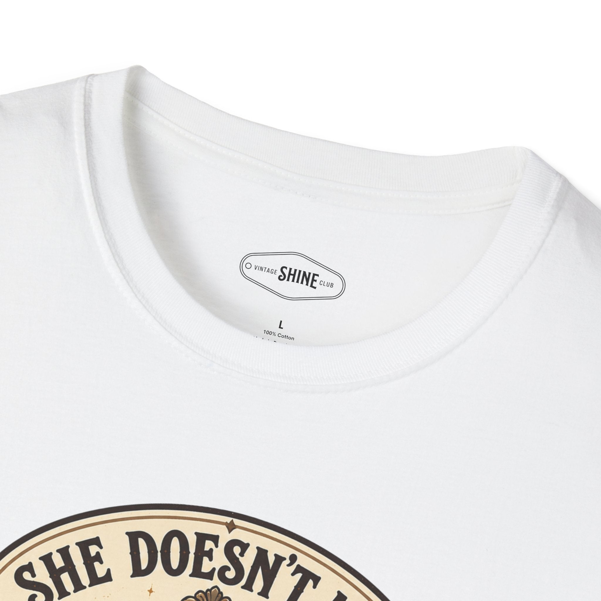 She Doesn't Need Armor, She Has Wings T-Shirt Vintage Design
