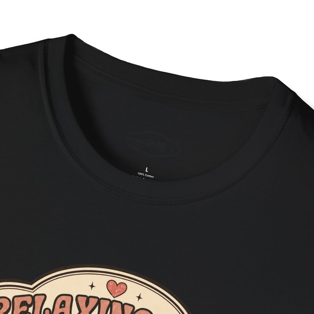 Relaxing With Puss Day T-Shirt Vintage Design